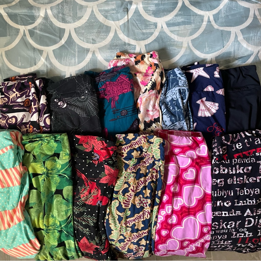 Lot Of 13 Os Lularoe Leggings Good Condition Holiday, Halloween, Mermaid
